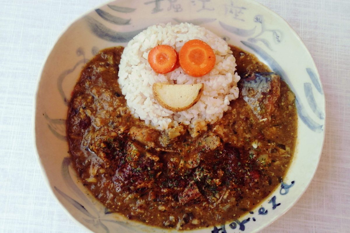 プレミアムカレーシリーズ！サバDHAカレー